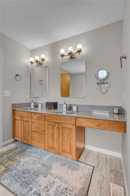 540 N 711 Road — photo 53