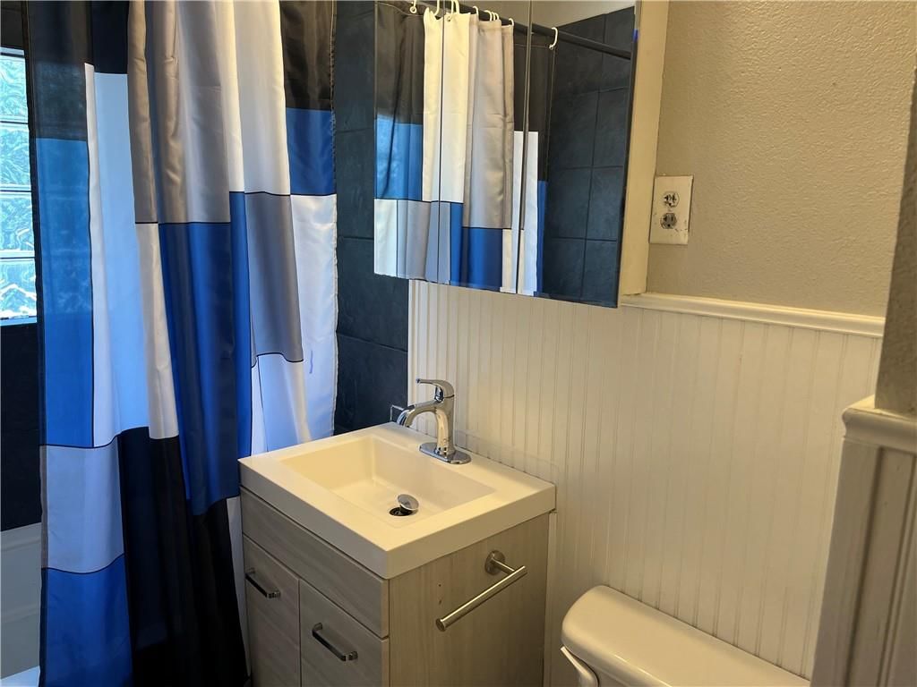 4208 N Brighton Avenue — photo 5