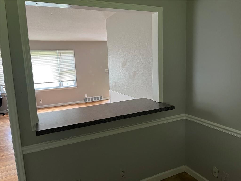 4208 N Brighton Avenue — photo 10