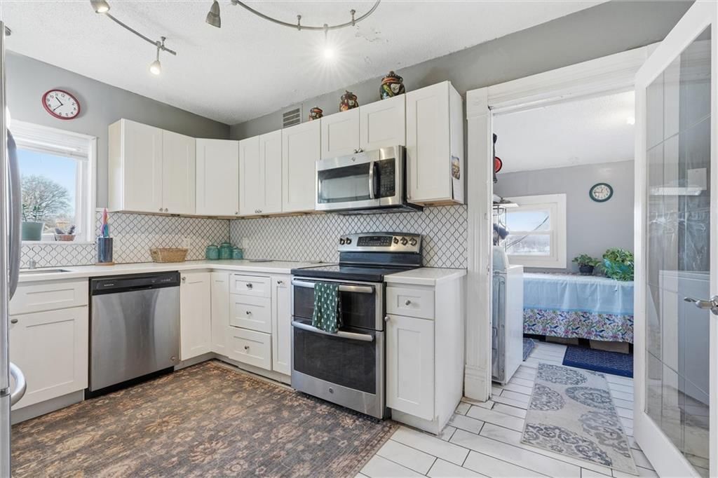 414 Pine Street — photo 17