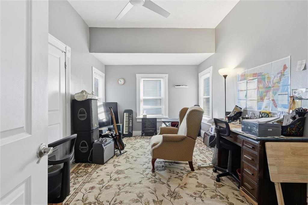 414 Pine Street — photo 24