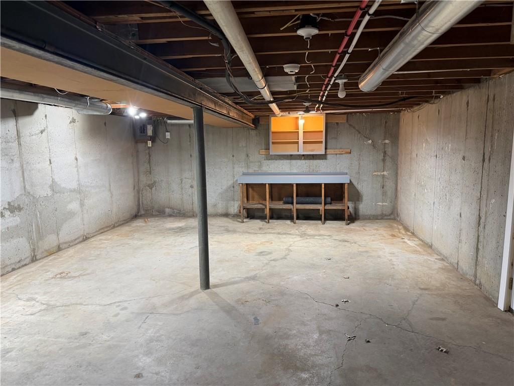 11 W FRANKLIN Street — photo 11