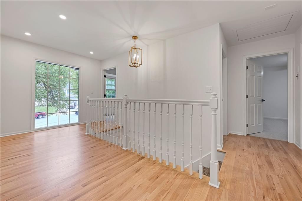 5307 Greenwood Street — photo 32