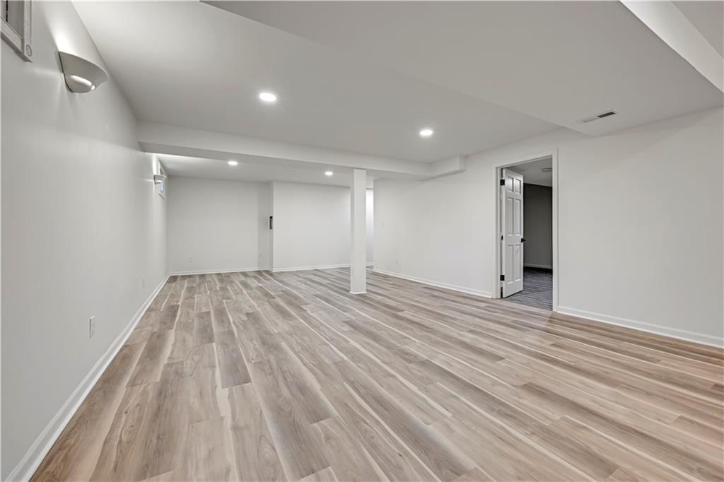 5307 Greenwood Street — photo 36