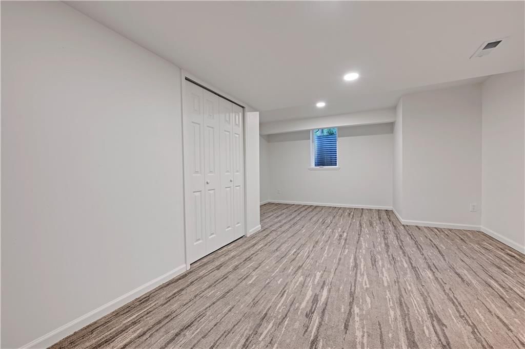 5307 Greenwood Street — photo 38