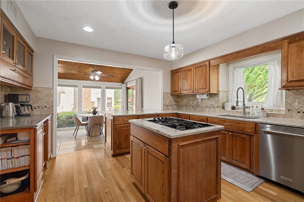 9613 W 123rd Street — photo 20