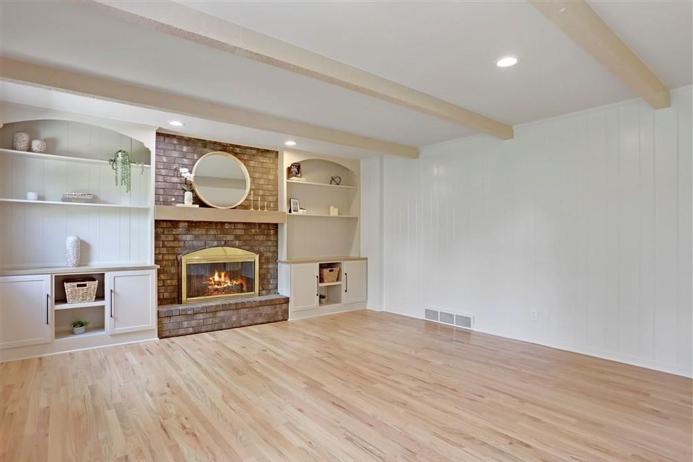 12126 Jefferson Court — photo 13