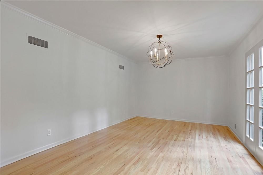 12126 Jefferson Court — photo 15