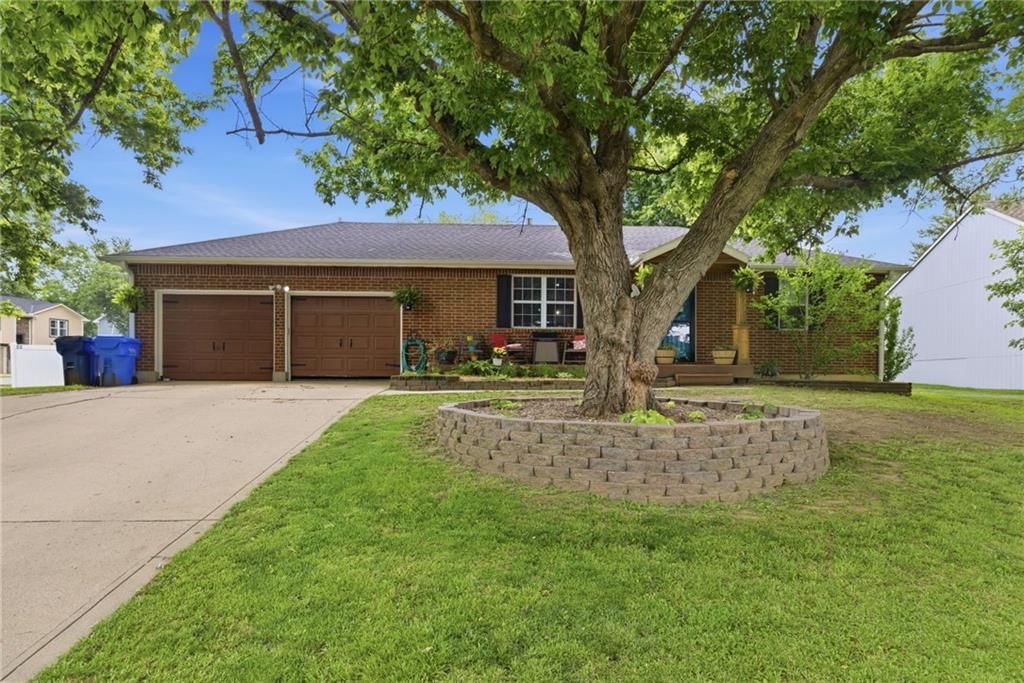 105 S Village Terrace, Tonganoxie, KS
