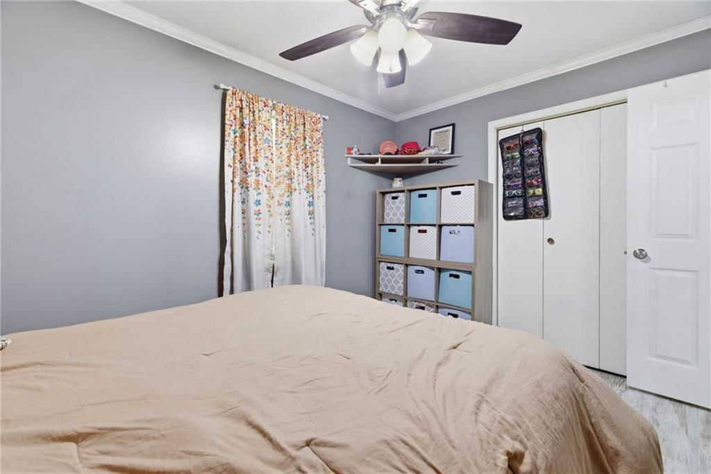 105 S Village Terrace — photo 14