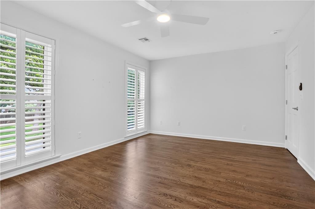 7223 Mission Road — photo 14