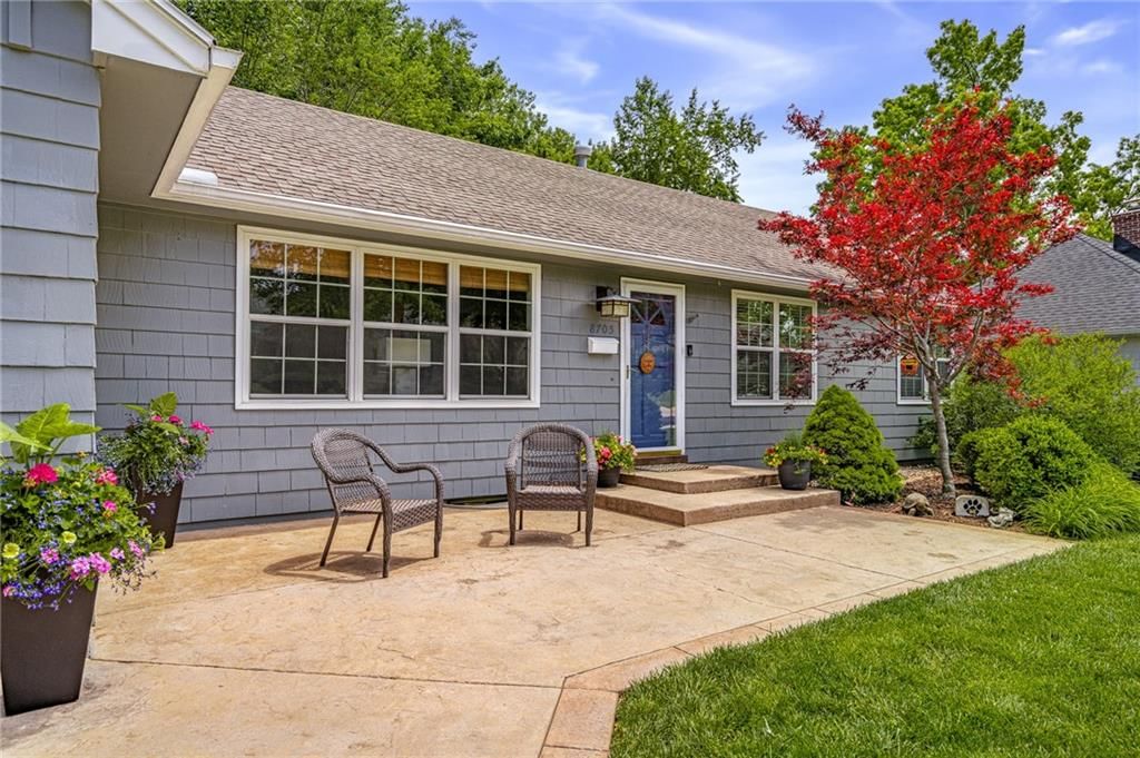 8705 CONSER Street — photo 59