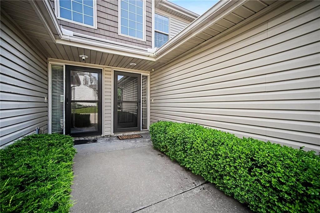 5417 N Hickory Street — photo 1