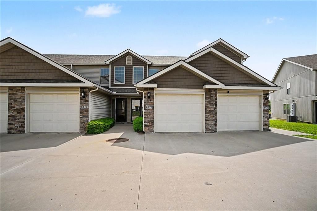 5417 N Hickory Street — photo 2