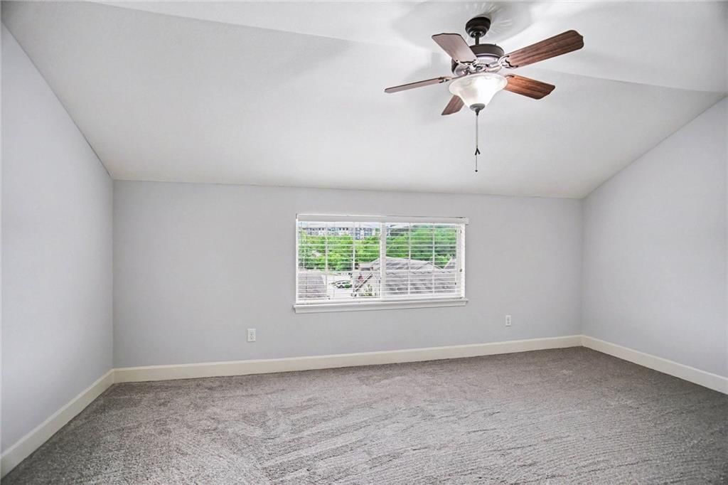 5417 N Hickory Street — photo 12