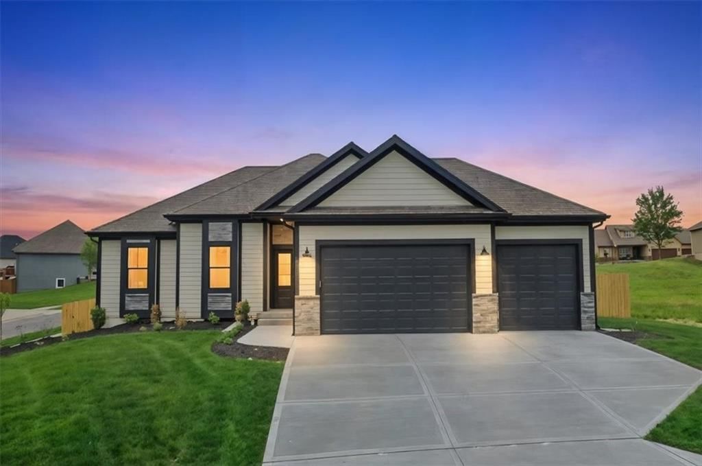 2210 Piedmont Place — photo 3