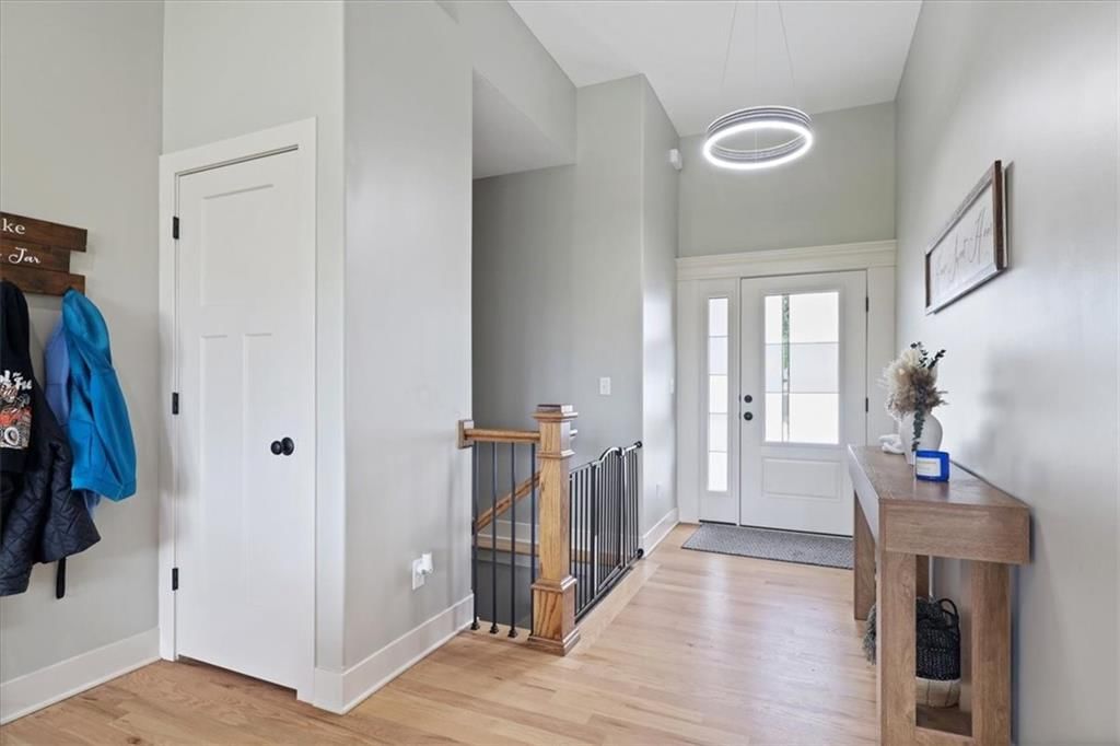 2210 Piedmont Place — photo 10