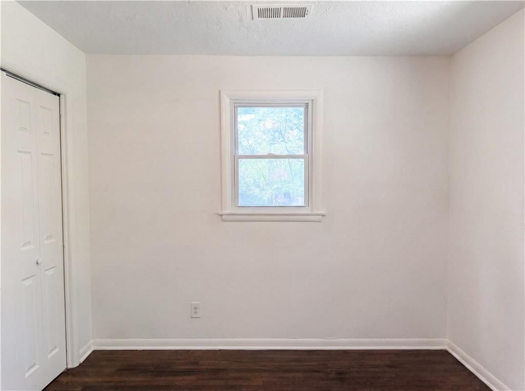 1825 Bren Mar Road — photo 5