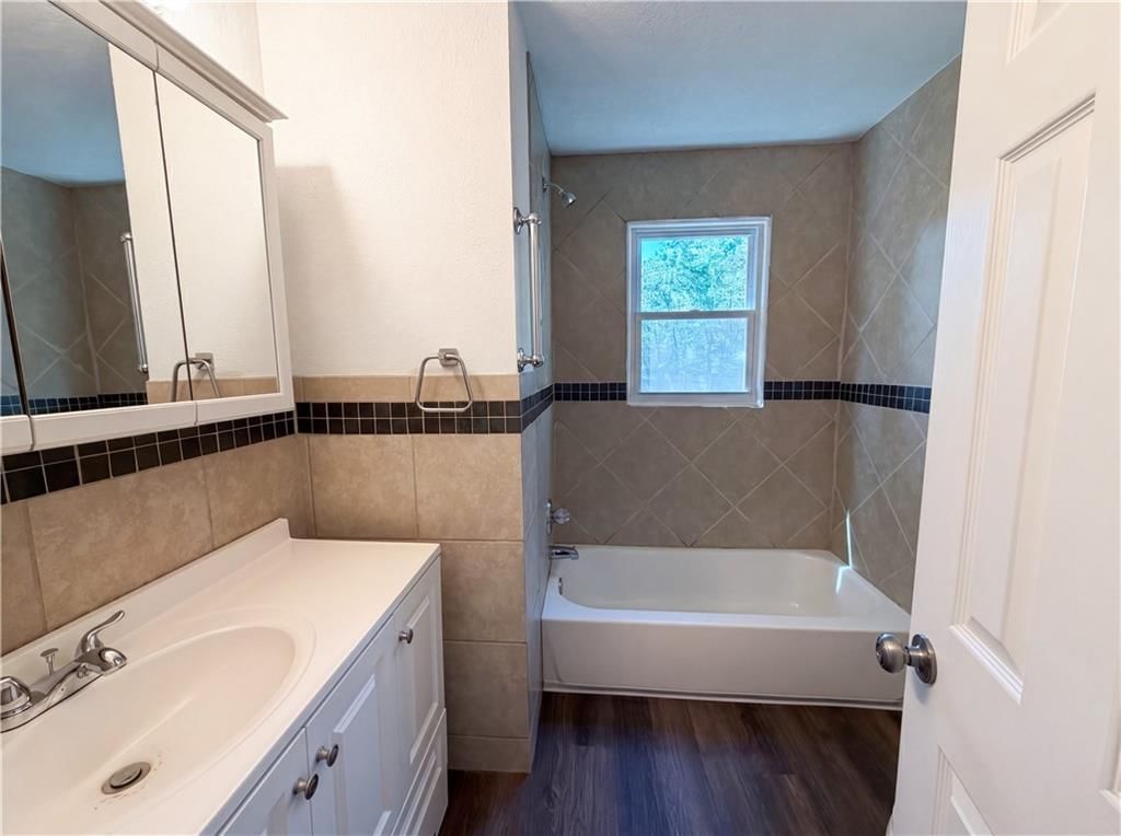 1825 Bren Mar Road — photo 6