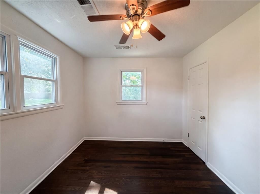1825 Bren Mar Road — photo 11