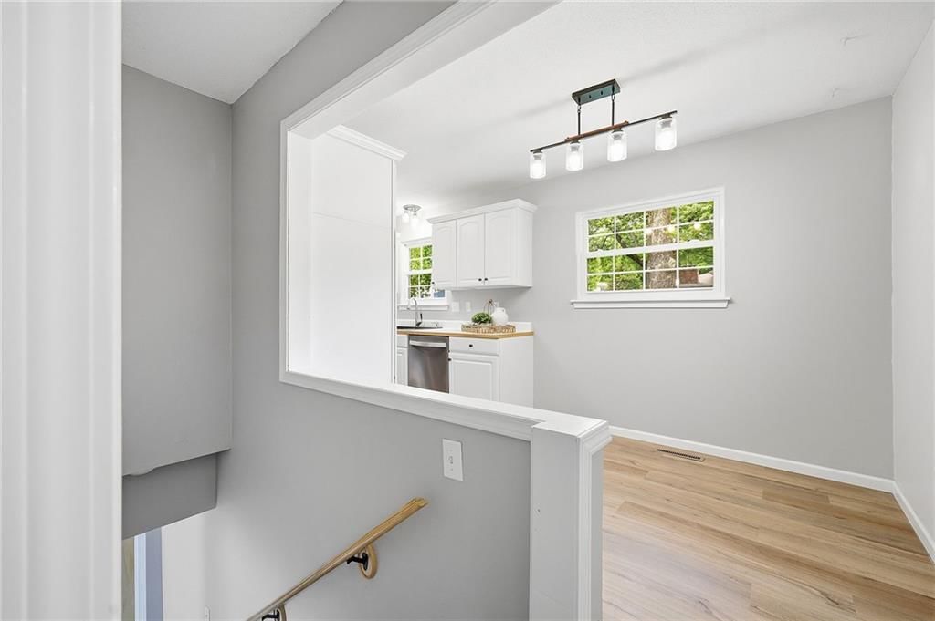 1525 N 75th Drive — photo 10