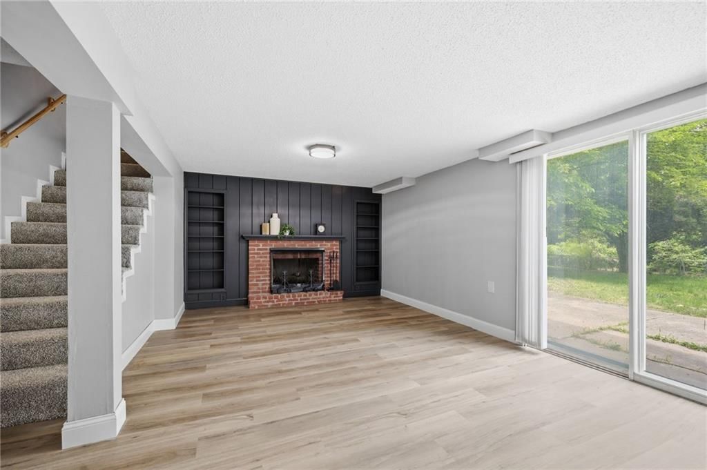 1525 N 75th Drive — photo 14