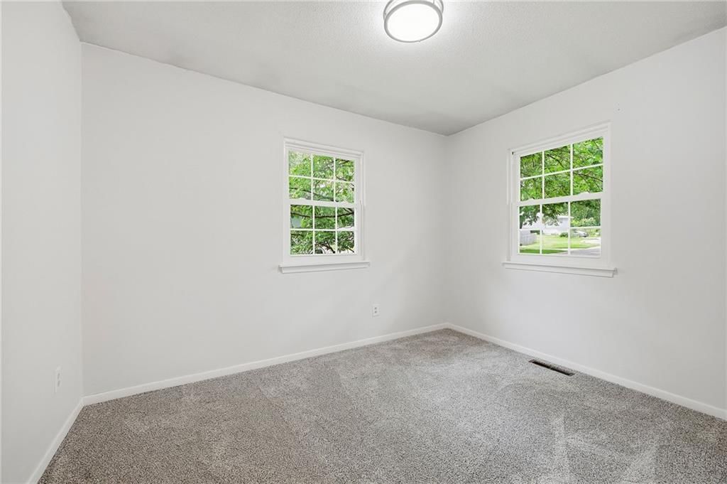 1525 N 75th Drive — photo 20