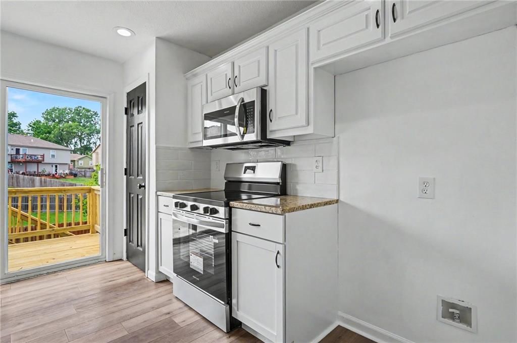 2032 S 47th Terrace — photo 6