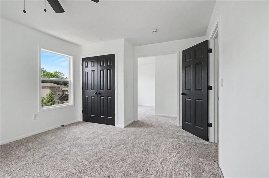 2032 S 47th Terrace — photo 23