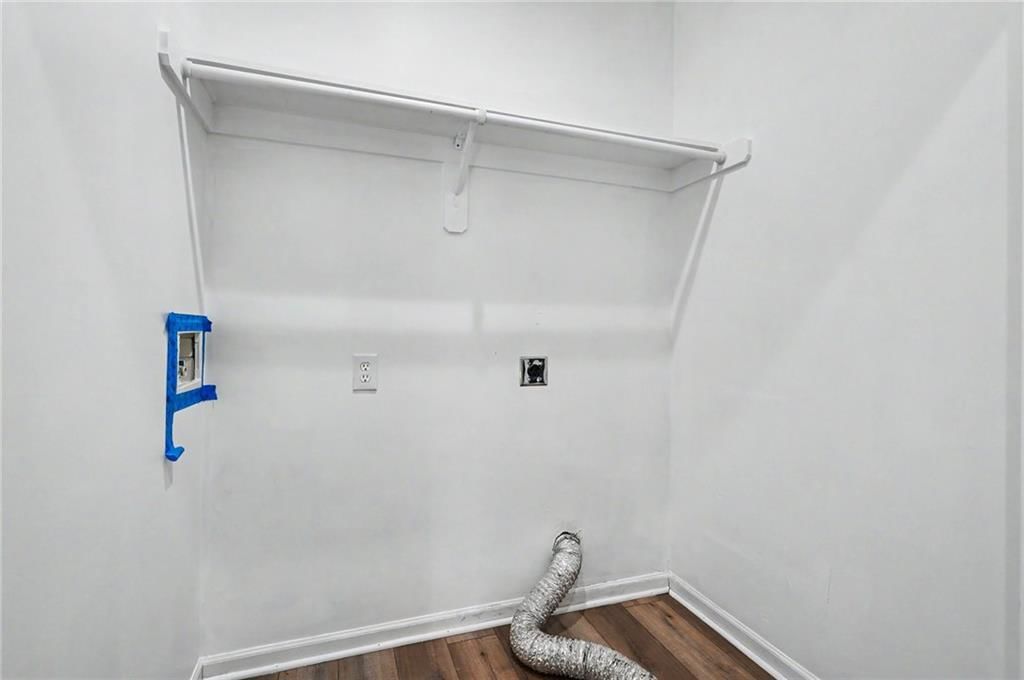 2032 S 47th Terrace — photo 34