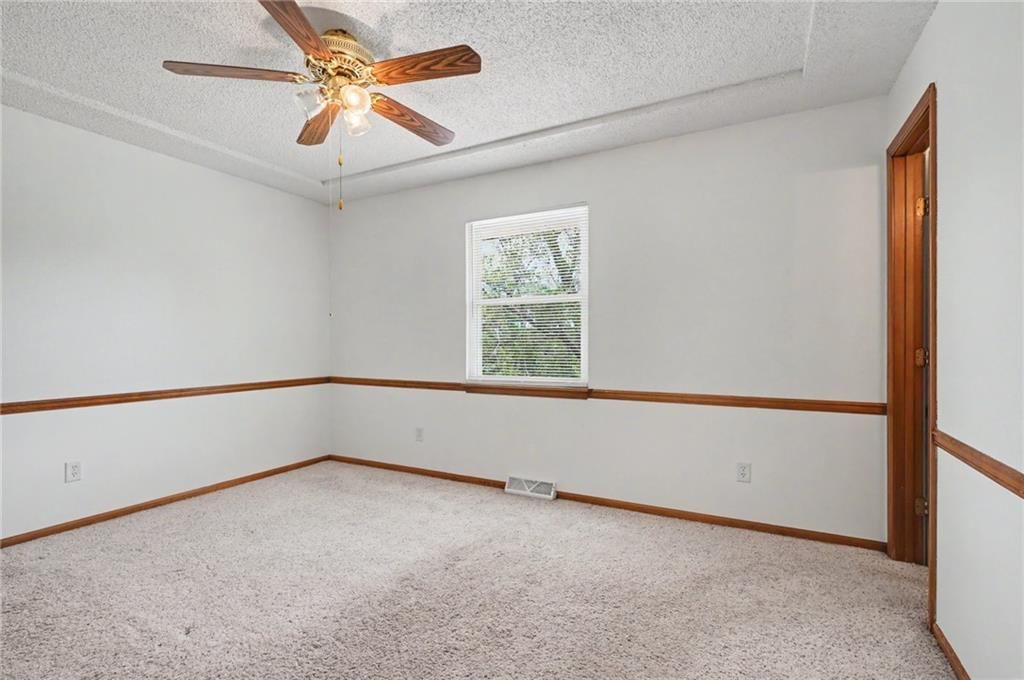2940 S 42nd Street — photo 13