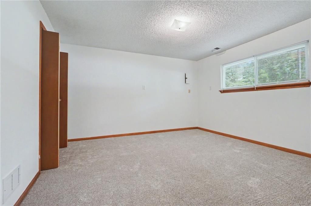 2940 S 42nd Street — photo 16