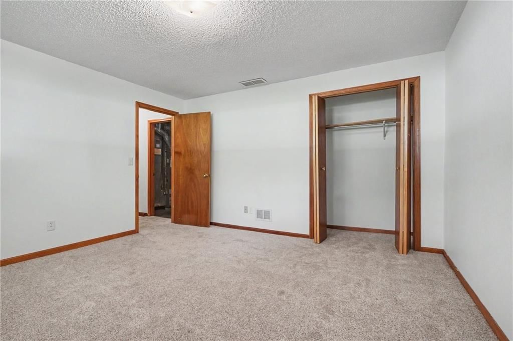 2940 S 42nd Street — photo 17