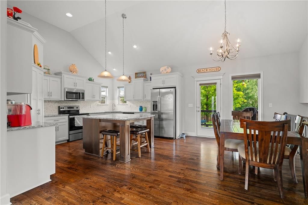 1804 NW 94th Terrace — photo 4