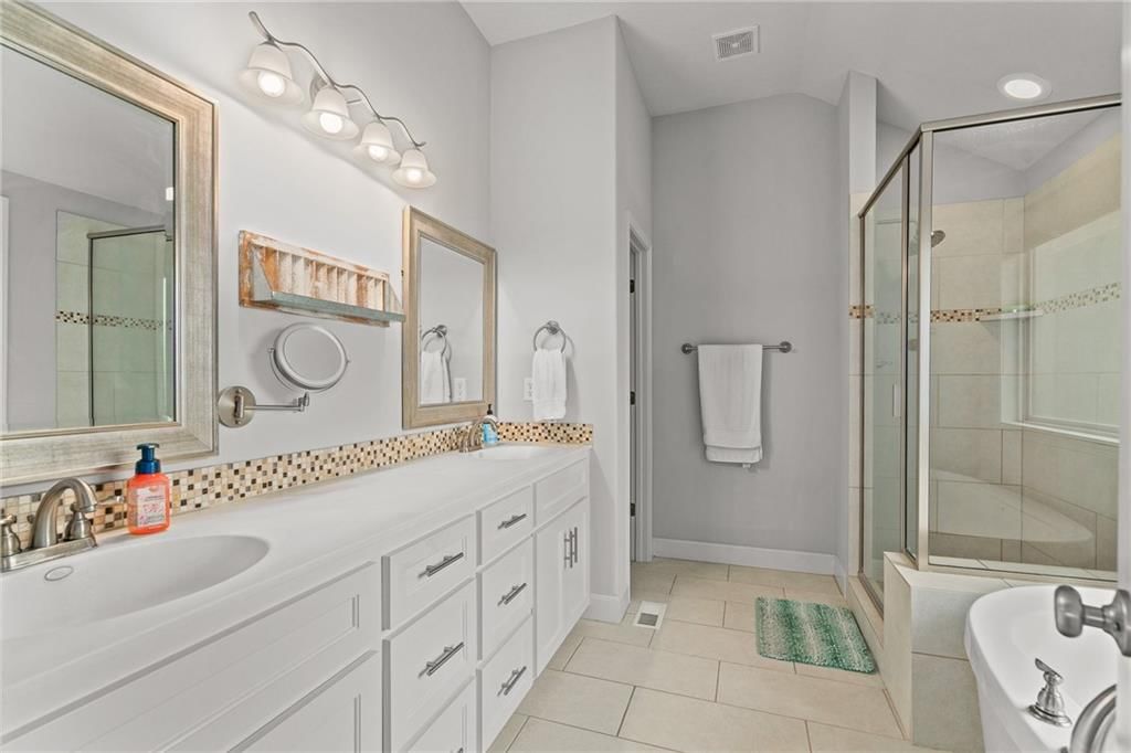 1804 NW 94th Terrace — photo 16
