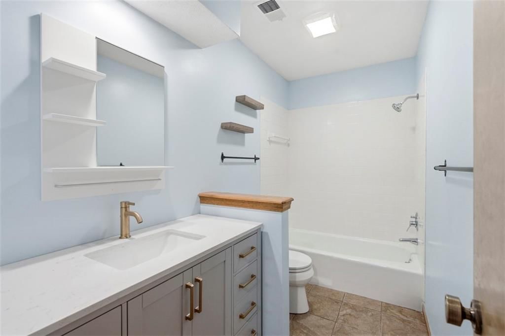 14511 W 69th Street — photo 22