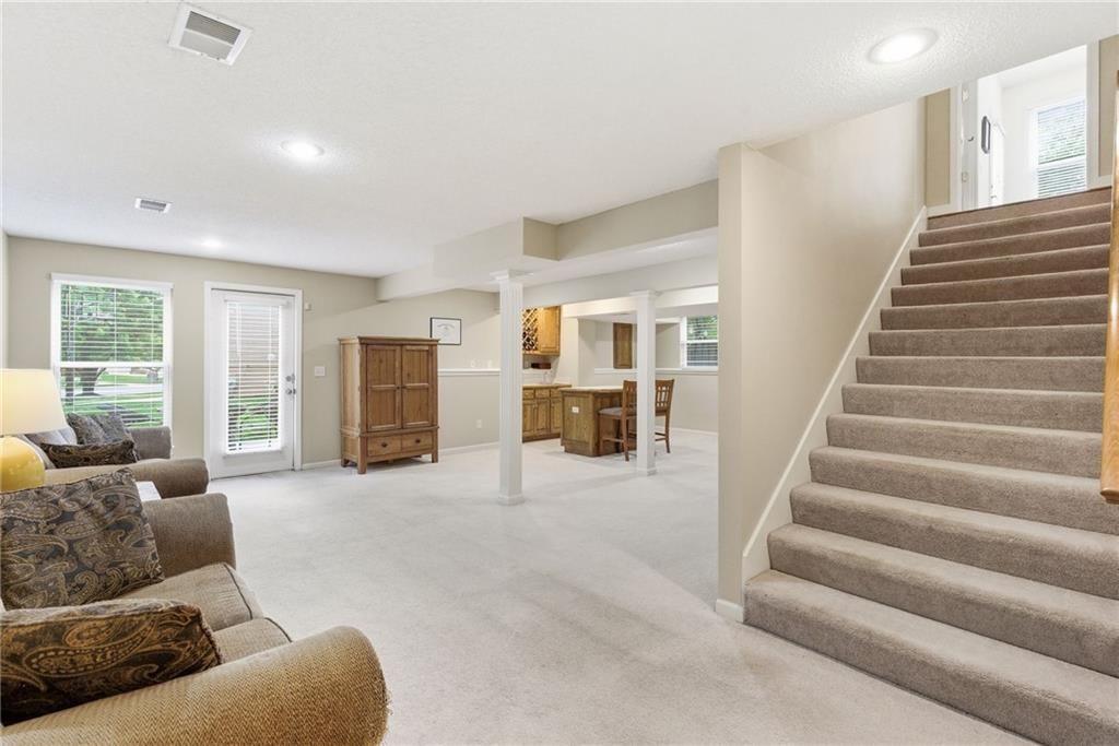 12905 W 142nd Street — photo 32