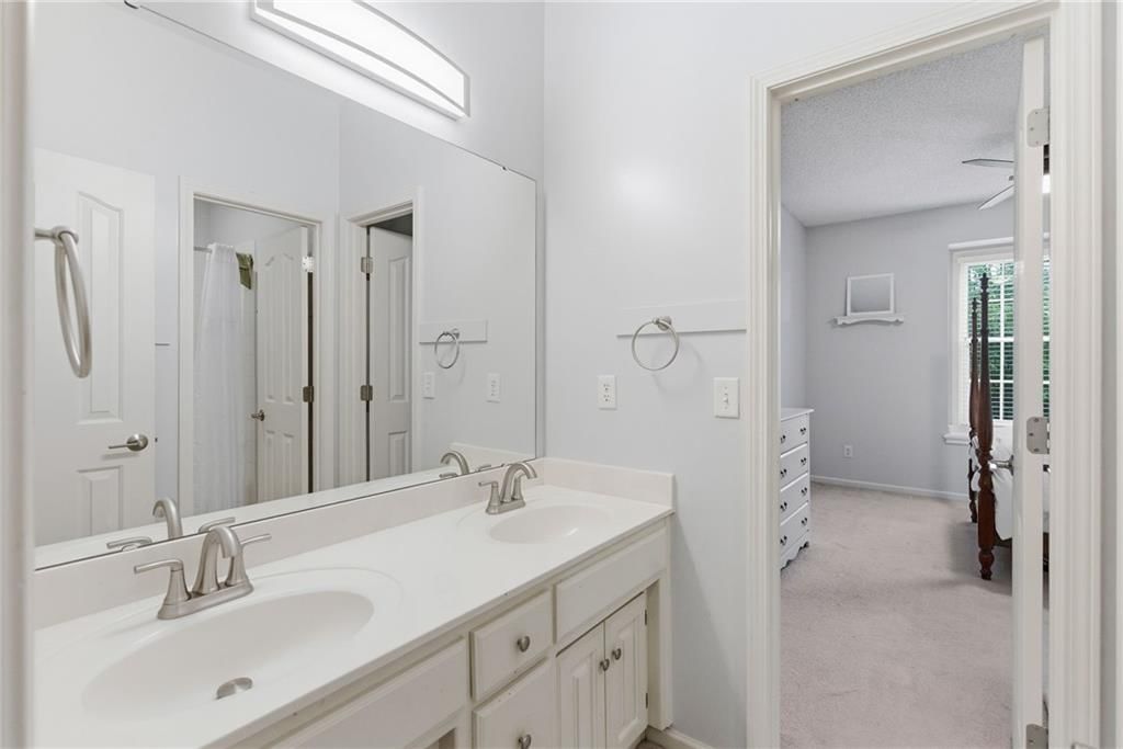 12905 W 142nd Street — photo 47