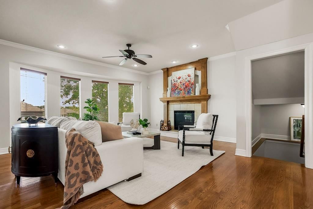 405 NE Woodpark Lane — photo 5
