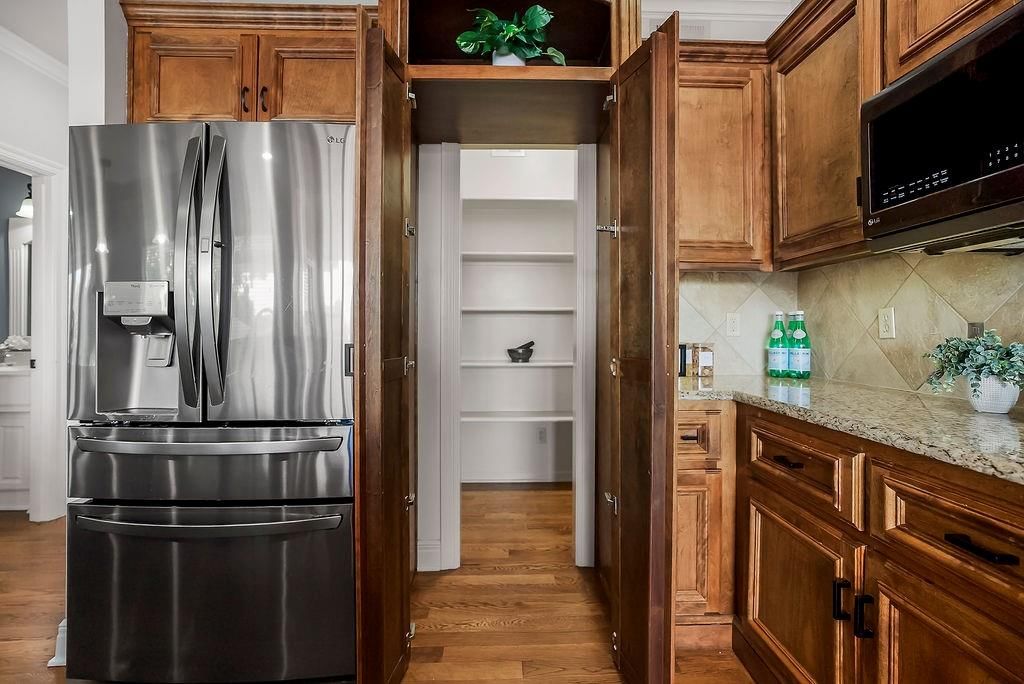 405 NE Woodpark Lane — photo 9