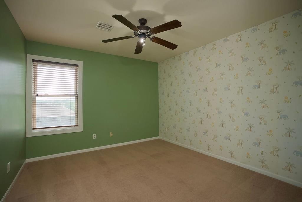 405 NE Woodpark Lane — photo 25