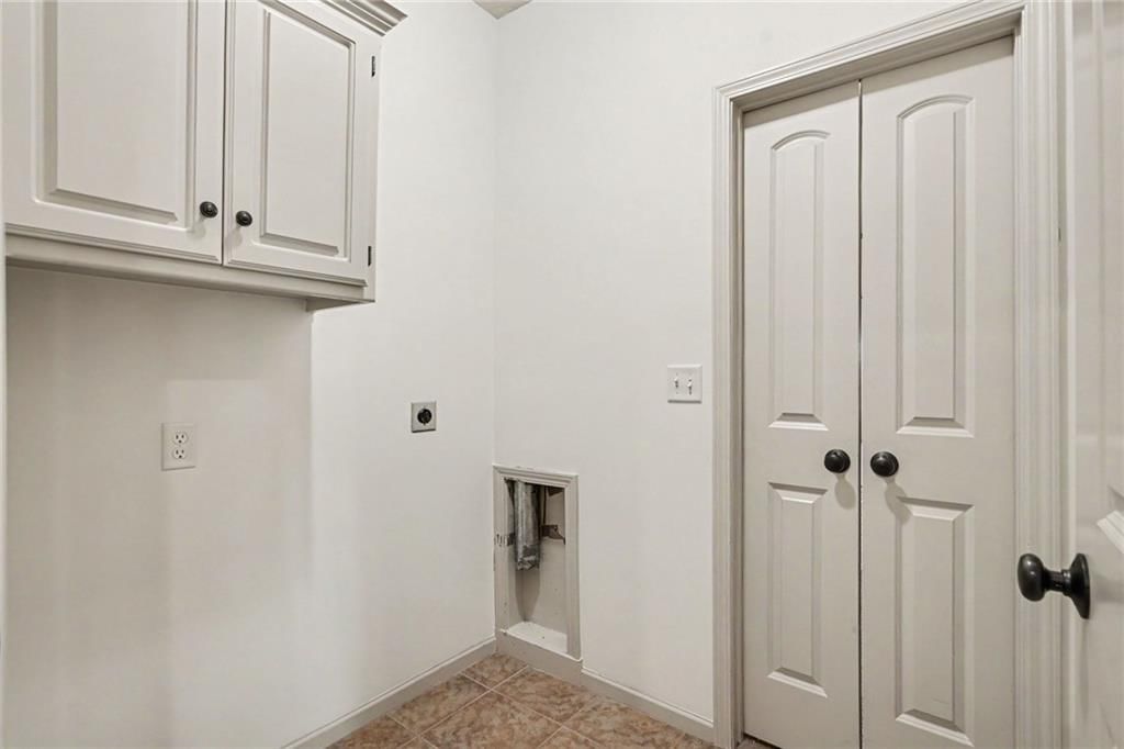 21459 W 116th Street — photo 14
