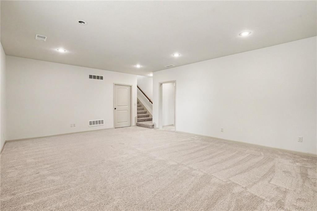 21459 W 116th Street — photo 18