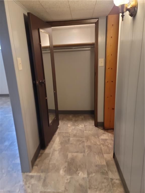 223 W 9th Street — photo 55