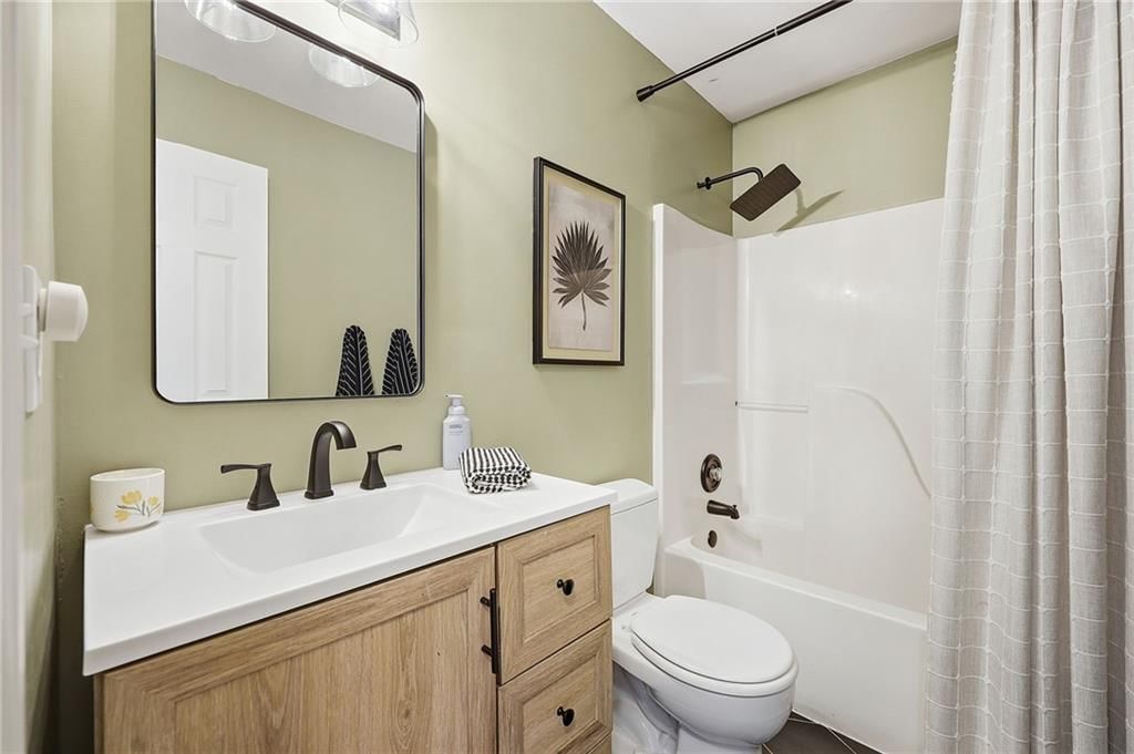 521 N Mulberry Street — photo 18