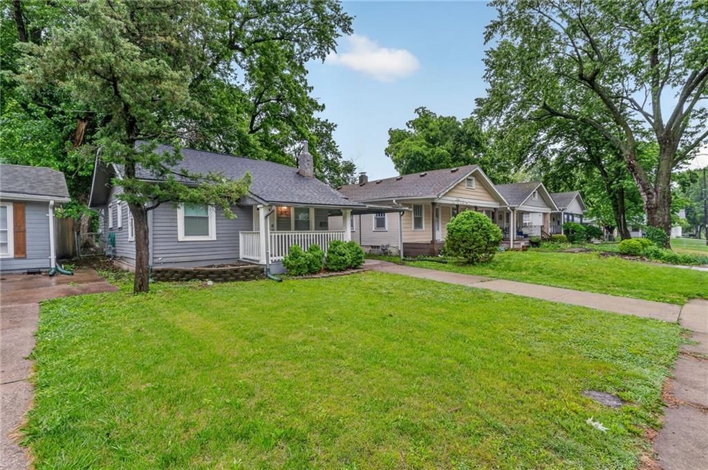 7637 JEFFERSON Street — photo 3