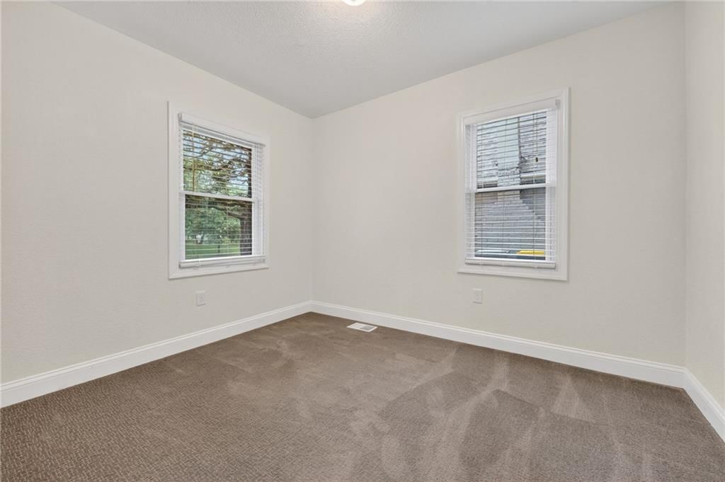 7637 JEFFERSON Street — photo 8