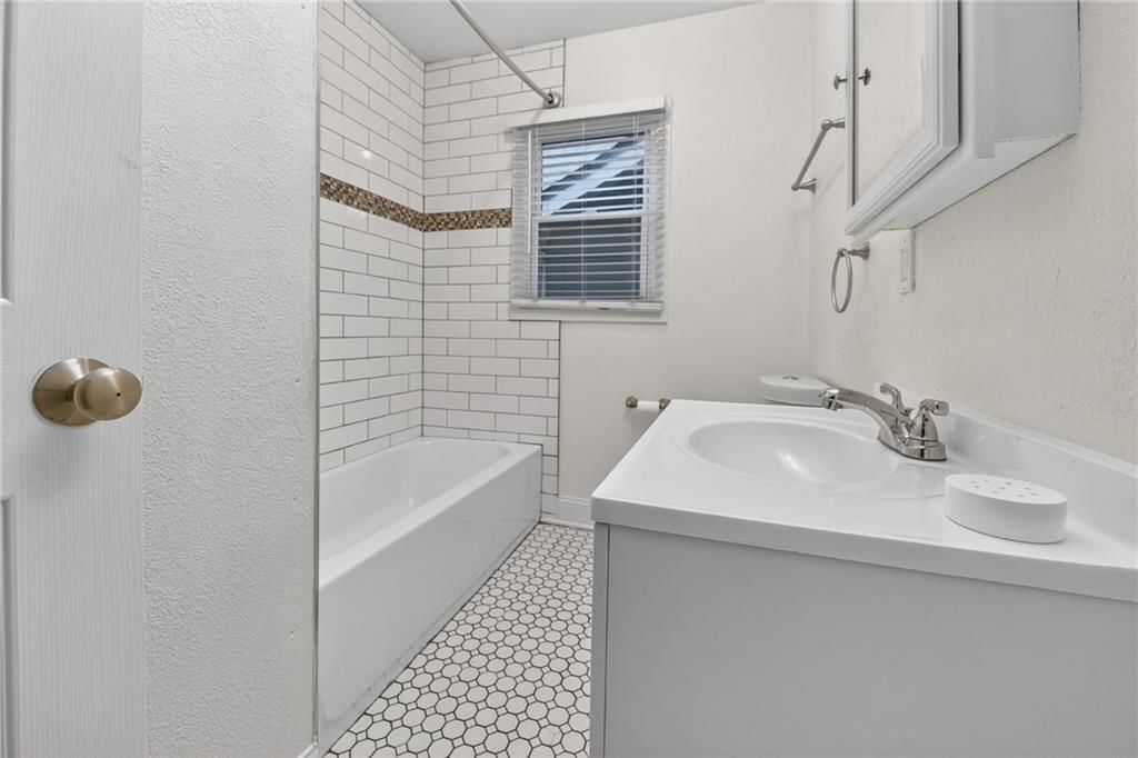 7637 JEFFERSON Street — photo 10