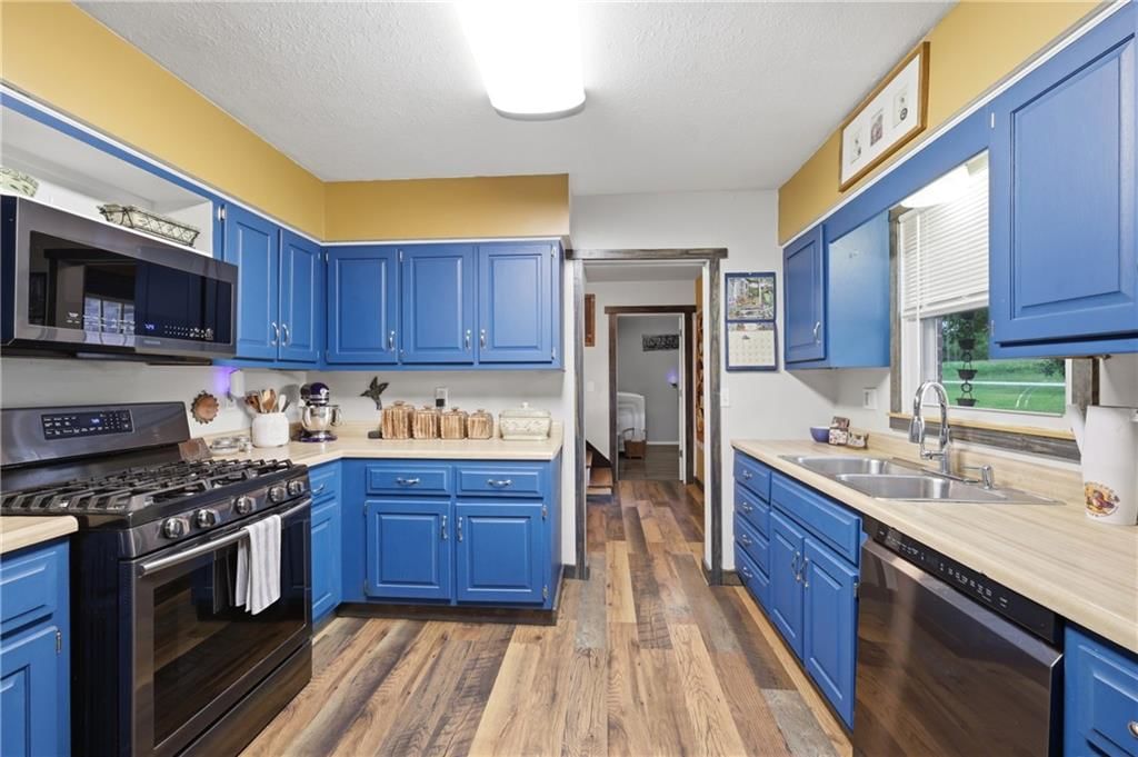 703 NE 102 P Road — photo 14