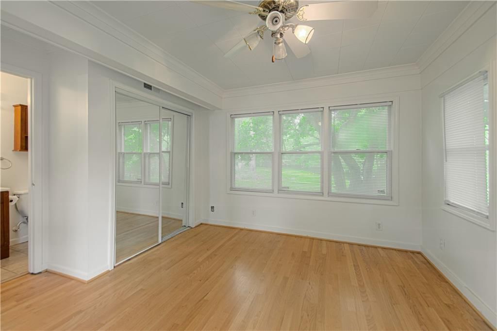 624 E 97th Street — photo 10